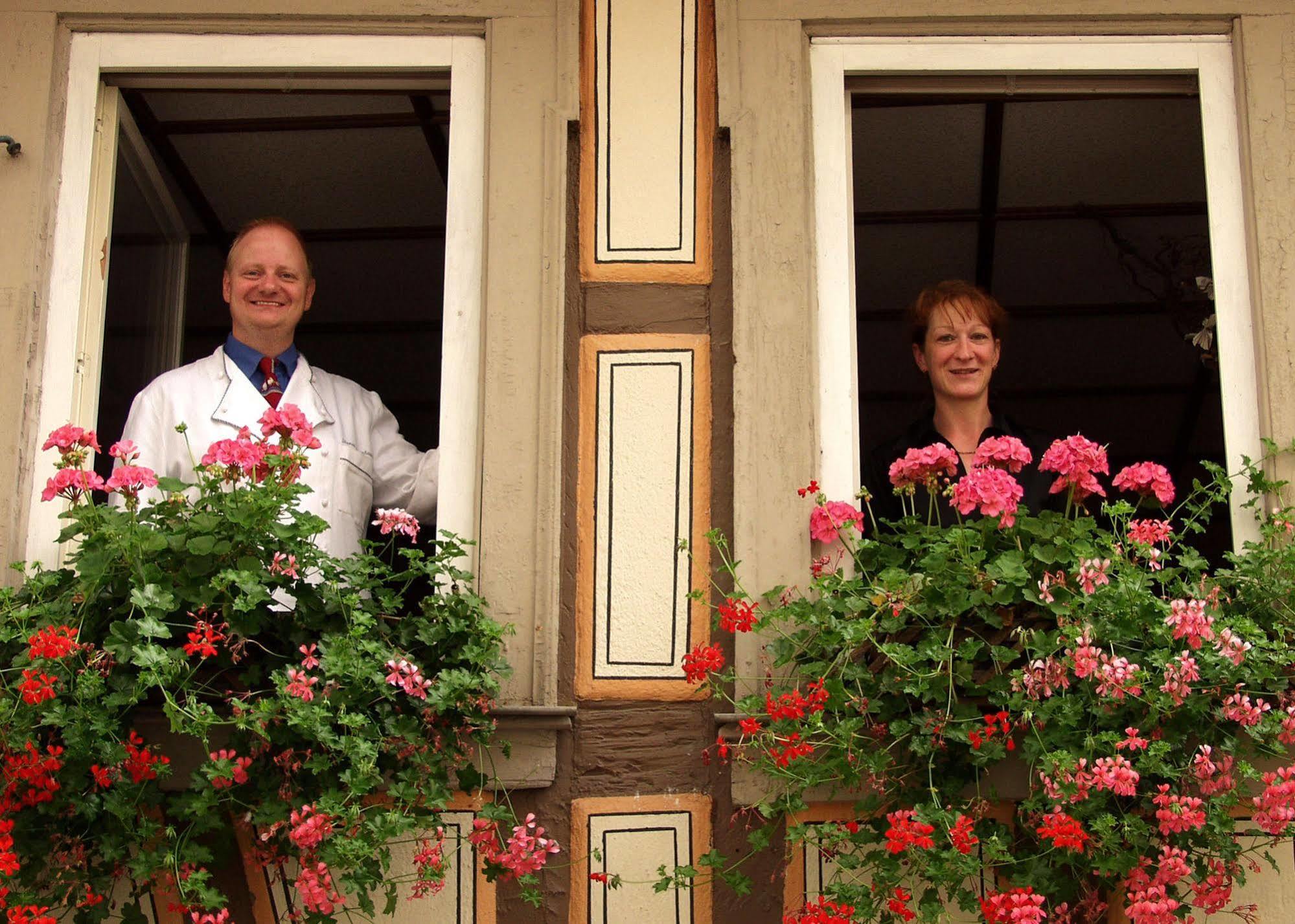 AKZENT Hotel Am Bach Dettelbach Buitenkant foto