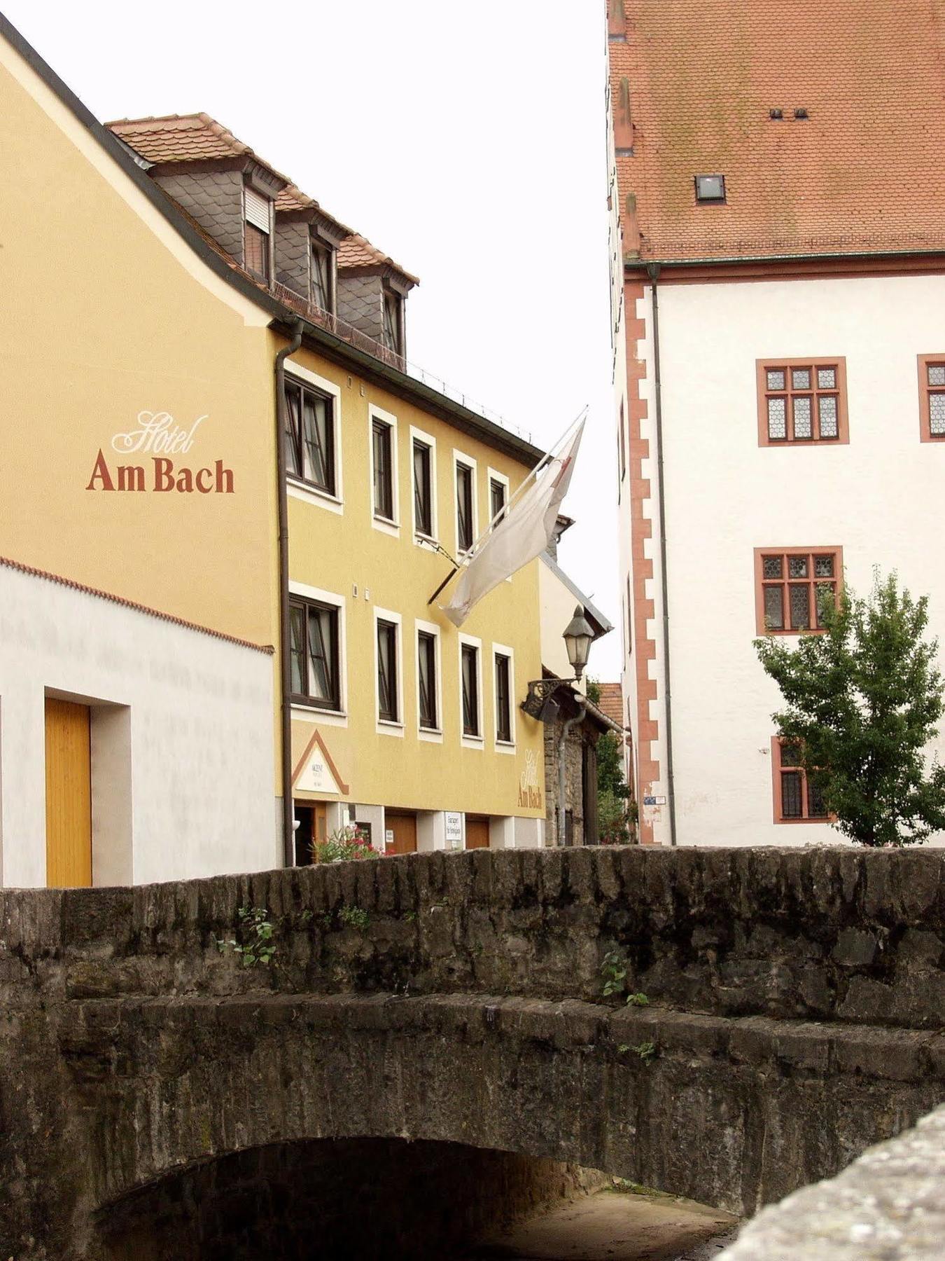 AKZENT Hotel Am Bach Dettelbach Buitenkant foto